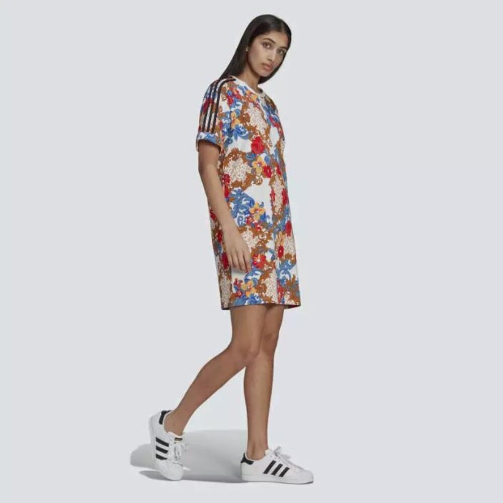 NEW WITH TAGS: ADIDAS Her London Studio Dress - Size M